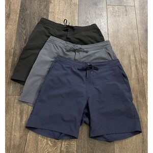 Lot of 3 Ten The Thousand Foundation Shorts Mens Size Large 7" inseam Sports